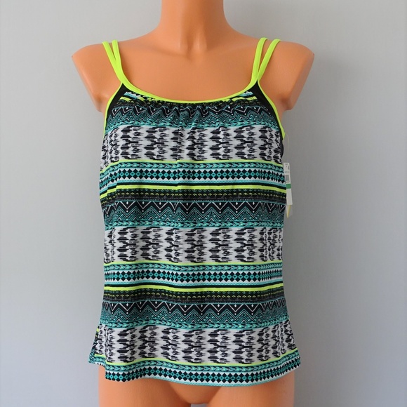 Go Gossip Other - Go Gossip NWT Multicolor Geo Tankini Top
